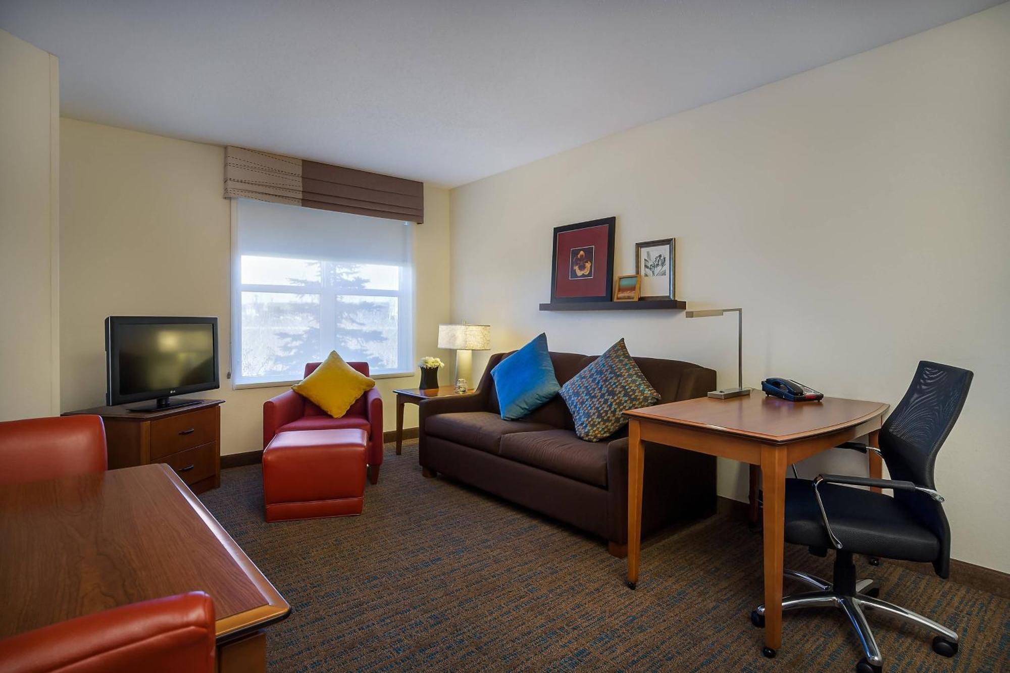Residence Inn By Marriott Madison West/Middleton Exterior photo