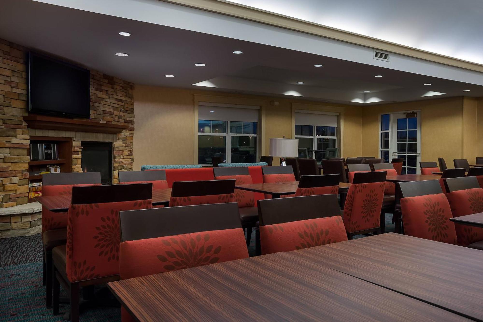 Residence Inn By Marriott Madison West/Middleton Exterior photo